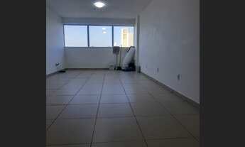 Imagem 6: Sala ampla comercial