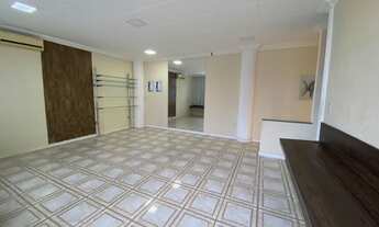 Imagem 3: Casa para venda possui 350 metros quadrados com 4 quartos