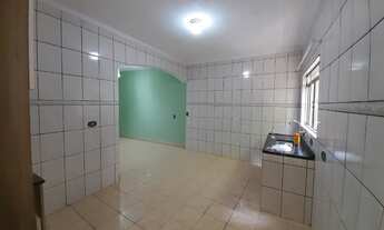 Imagem 2: MAUÁ - Casa Padrão - JARDIM SANTA LÍDIA