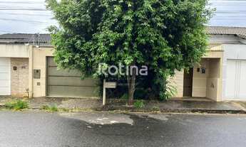 Imagem: Casa para aluguel, 3 quartos, 1 suíte