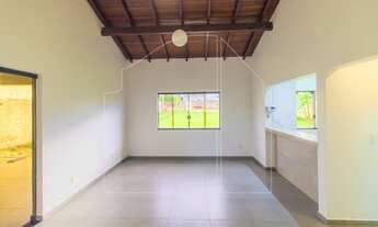 Imagem 3: SHJB QD 12 - CASA TÉRREA, 2 QUARTOS, AMPLA ÁREA VERDE!