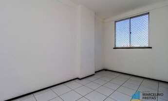 Imagem 3: Apartamento com 2 dormitórios para alugar, 55 m² por R$ 1.409,00/mês - Papicu - Fortaleza