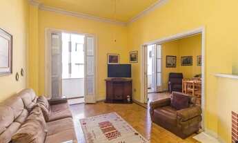 Imagem 2: Apartamento 02 dormitórios no Floresta em Porto Alegre