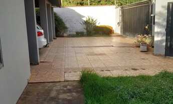 Imagem 4: Imóvel para aluguel e venda tem 700 metros quadrados com 3 quartos