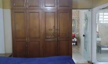 Imagem 6: Oportunidade - Casa - Conjunto Residencial Vale dos Pinheiros - 3 Dormitórios - 180m²