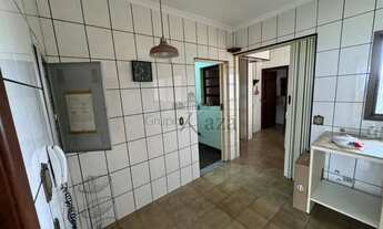 Imagem 7: Oportunidade - Apartamento - Jardim Bela Vista - Residencial Edifício Mont Serrat - 4 Dorm