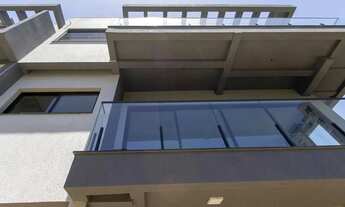 Imagem 2: Casa em condomínio com conforto e exclusividade no bairro Tristeza