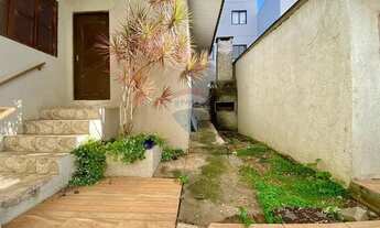 Imagem 6: 3 Casas, com 2 dormitórios cada, ao lado da UPF