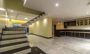 Imagem 2: Casa 3 pavimentos no Conj. Orlando Lobato, 420m2, 3/4, 570 mil