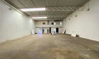 Imagem: Galpão à venda no Novo Mundo em Uberlândia/MG