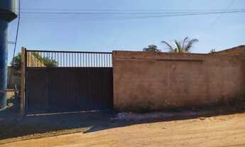 Imagem 4: Vendo lote murado