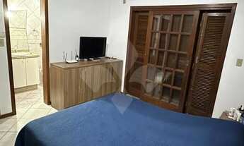 Imagem 6: Casa com 7 dormitórios ( sendo 1 suíte) à venda - Centro, Garopaba/ SC