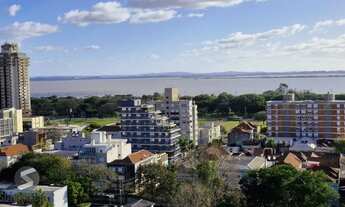 Imagem 5: Apartamento impecável de frente no Menino Deus, 103,00 m² de área útil, 2 dormitórios, var