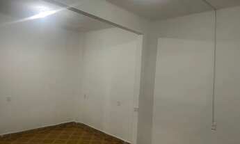 Imagem 2: Casa de vila antiga 100m2