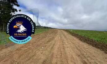 Imagem 5: Terreno em Cotia para formar sua futura chácara. Ótimo para quem busca investir e valoriza