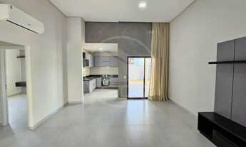 Imagem 2: Casa em Condomínio para Venda em Eusébio, Centro, 3 dormitórios, 3 suítes, 4 banheiros, 4