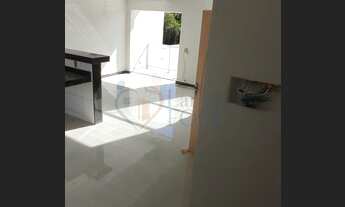 Imagem 6: 680A. CASA INFERIOR 3QS 83,68M² +Privativa 57,63m² 2WC 2VGS com. B. NOVO CENTRO