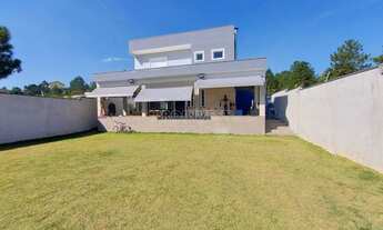 Imagem 2: Casa na Granja Viana com 650m² terreno