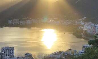 Imagem 2: Apartamento para venda com 275 metros quadrados com 3 quartos em Lagoa - Rio de Janeiro