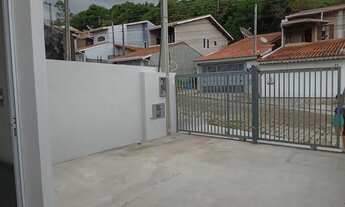 Imagem 2: Casa para Venda com 2 quartos em - Piracaia - SP