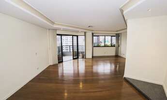 Imagem 6: COBERTURA NO BATEL. MORE NO TOPO, COM MUITO SOL E BEM LOCALIZADO.2 SUITES NO PISO INFERIOR