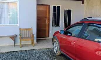 Imagem: Casa com piscina - 02 dormitórios - localizado