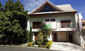 Imagem: Casa sobrado c/ 04 suítes, churrasqueira