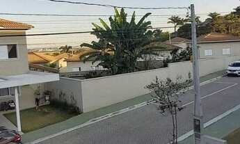 Imagem 3: Lindo sobrado para aluguel possui 136 metros quadrados com 4 quartos. Venha conhecer!