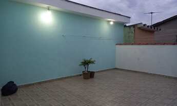 Imagem 6: Sobrado para aluguel possui 100 metros quadrados com 2 quartos