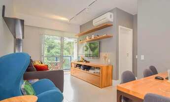 Imagem 2: Lindo Flat com vaga no Humaitá!