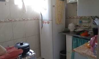 Imagem 7: Apartamento, 2 quartos, sala, cozinha, banheiro social, campo de futebol e área de churras