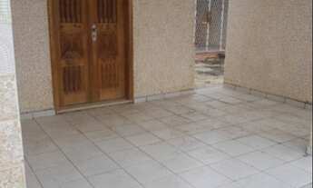 Imagem 4: Casa para venda possui 130 metros quadrados com 2 quartos