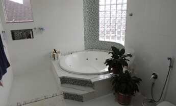 Imagem 3: Oportunidade)Vendo Casa de alto padrão na cidade de Joinville -SC, bairro Iririu