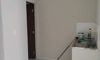 Imagem 5: Casa 02 quartos nos Bancários, tipo vila! Leia o Anúncio