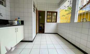 Imagem 7: Casa duplex com 5 quartos, sol da manhã, próximo à praia em Jardim Camburi