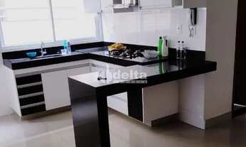 Imagem 7: Apartamento à venda, 2 quartos, 1 suíte, 1 vaga, Santa Mônica - Uberlândia/MG