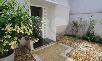 Imagem 3: Excelente casa para locação no Jardim Elite com 3 quartos, 1 suíte, 2 salas, quintal, 2 va