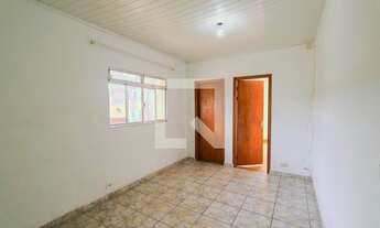 Imagem: Casa para Aluguel - Vila Santista, 2 Quartos