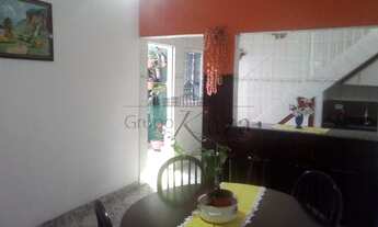 Imagem 2: Casa no Parque dos Príncipes - Jacareí - 3 Dorm - 82m²