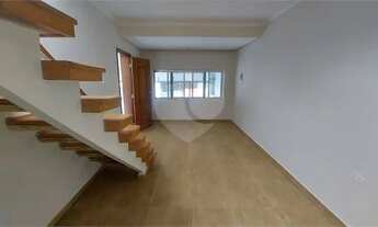 Imagem 5: Sobrado a Venda com 02 Dormitórios, 01 Suíte, 02 Vagas na Vila Guarani