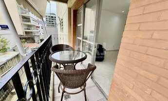 Imagem 5: Sala e quarto em rua residencial em Botafogo