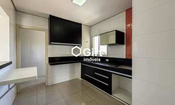 Imagem 2: Locação 3 Dormitórios, 1 Suíte e Sacada Churrasqueira Quinta das Paineiras