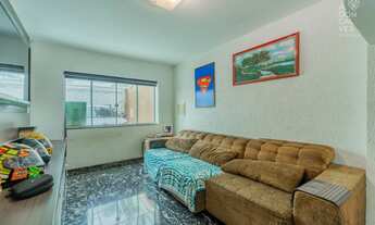 Imagem 3: Casa, 03 Quartos, 02 Vagas, Churrasqueira a Carvão, Parolin, Curitiba