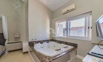 Imagem 5: Casa em Condomínio com 4 quartos_ 3 vagas e 259m2 para vender por R$ 2.185.000,00