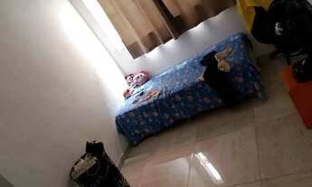 Imagem 4: VENDO CASA PRÓX AO COMPLEXO 8