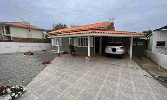 Imagem: Casa a venda com 03 dormitórios