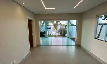 Imagem 6: Casa estilo sobrado em condomínio com 4 quartos sendo 2 suítes disponível para locação no