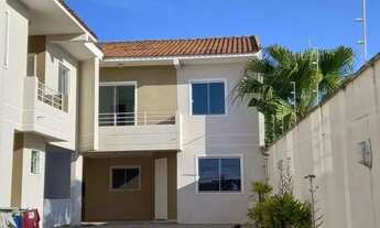 Imagem: Sobrado à venda no ÓRFÃS