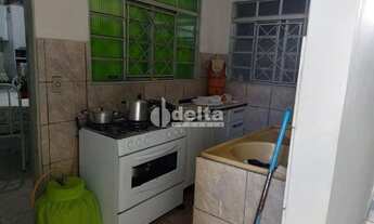 Imagem 7: Casa residencial disponível para venda no bairro Marta Helena em Uberlândia-MG