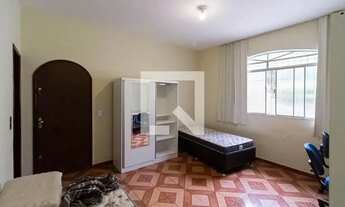 Imagem 7: Casa à Venda - Ouro Preto, 7 Quartos, 207 m2